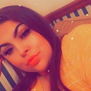 Meet your Posher, Alexandria